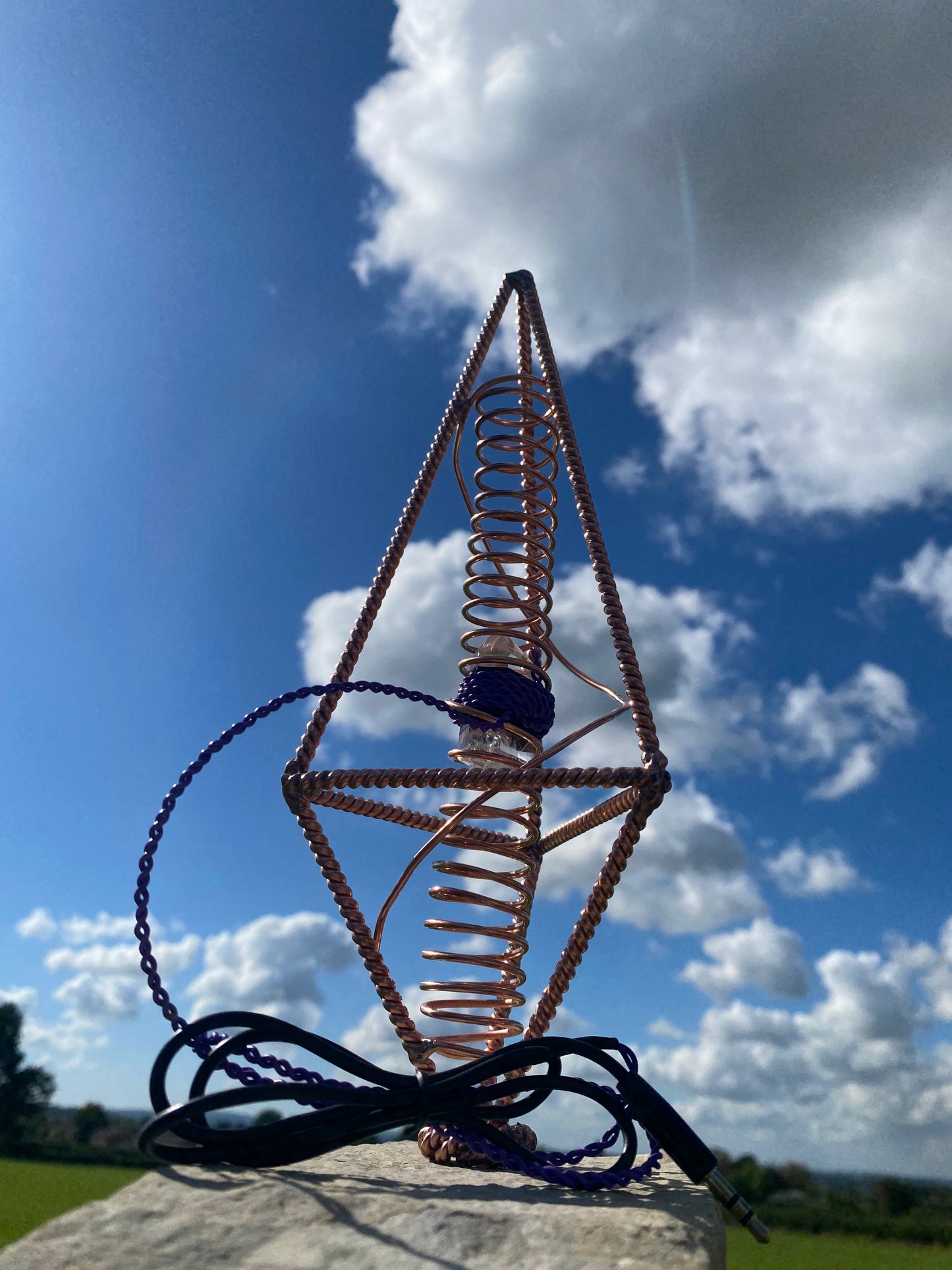 Empowerment Cubit Bipyramidal Tetrahedron Harmoniser with Succor Punch Core (188MHz)