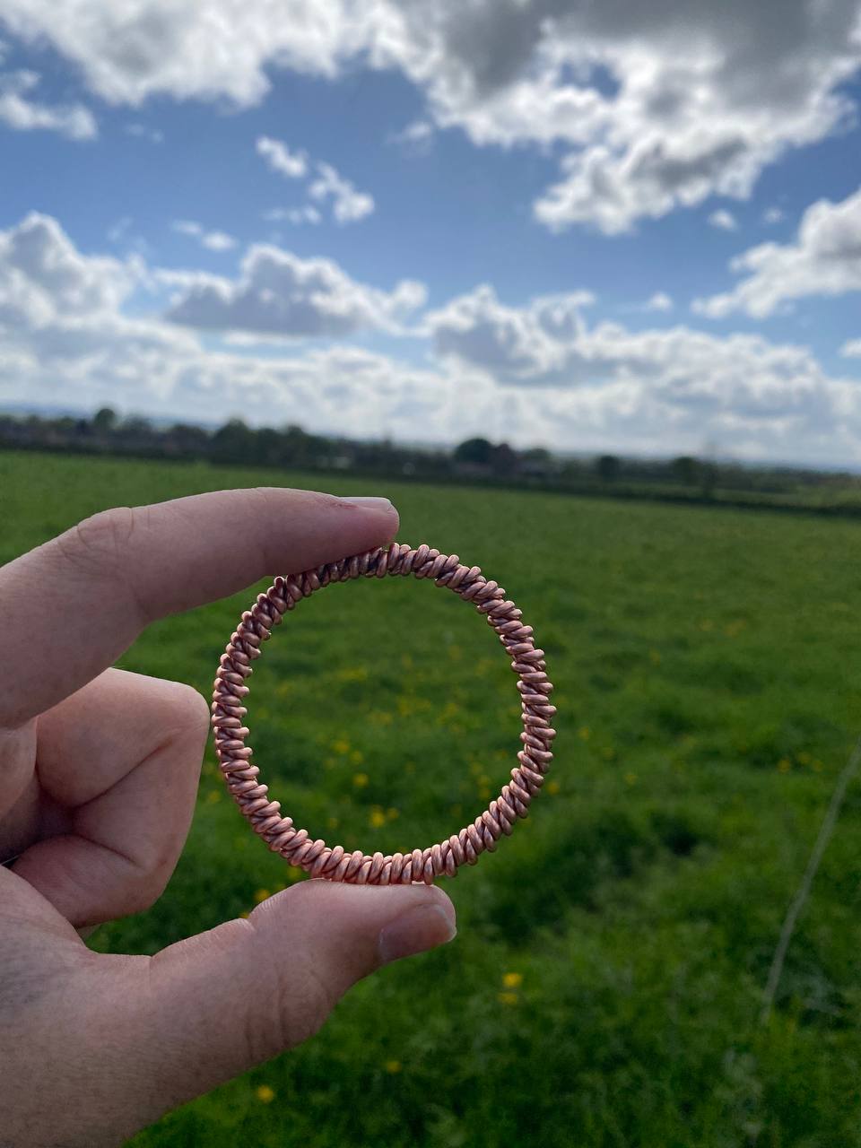 Double Twisted New Earth Cubit Tensor Ring