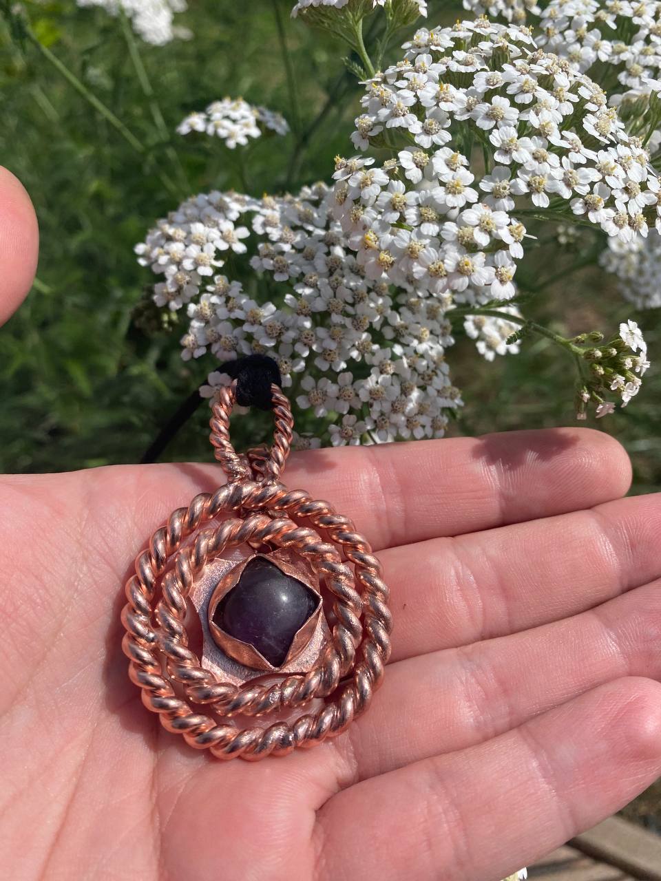 Lost & Empowerment Cubit Tensor Ring Amethyst Synergy Amulet