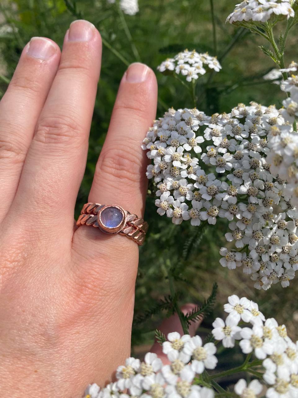 Lost Cubit (177MHz) Tensor Finger Ring with Moonstone Size X (12 USA)