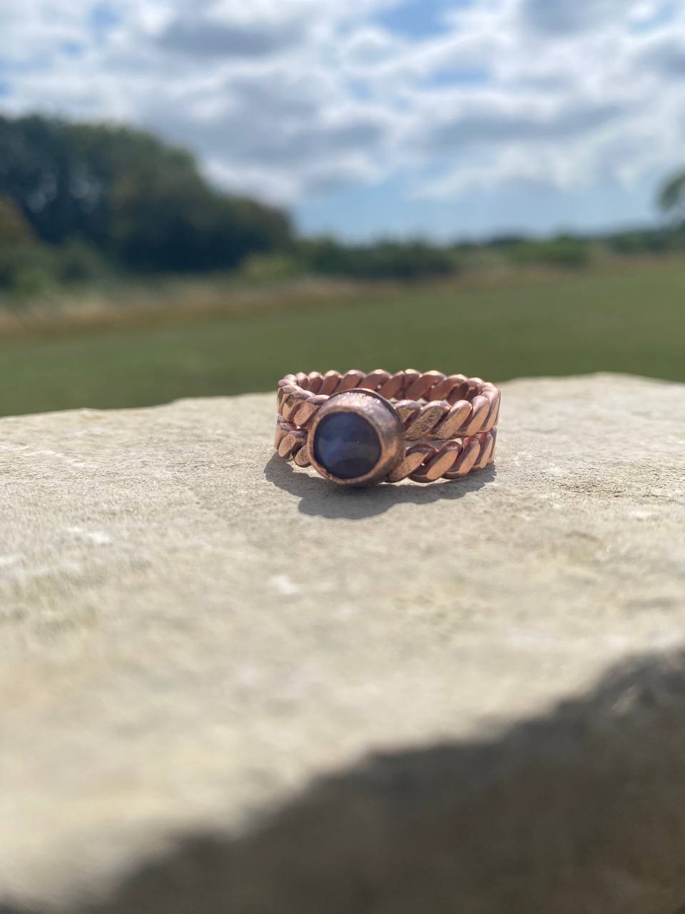 Lost Cubit (177MHz) Tensor Finger Ring with Moonstone Size X (12 USA)