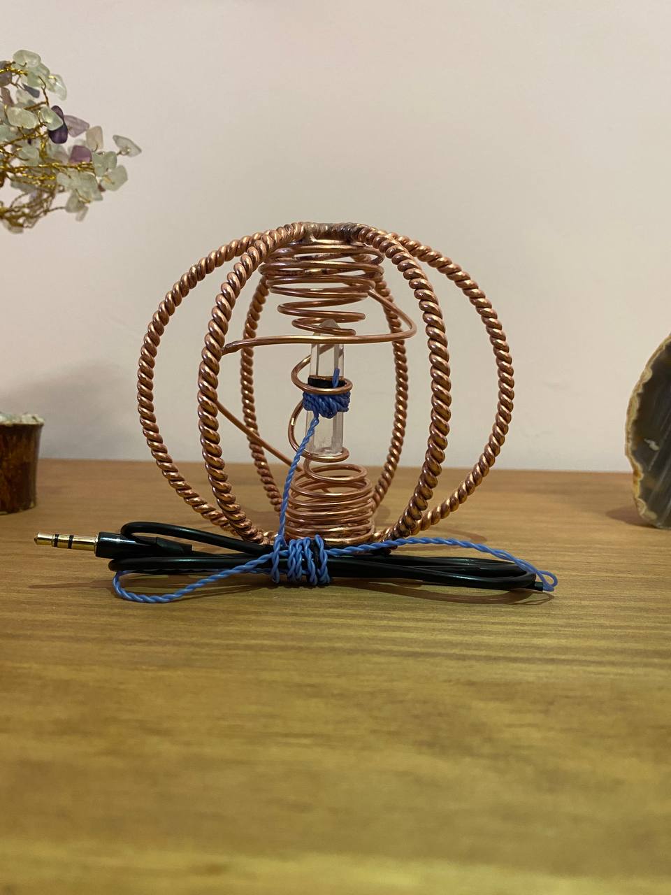 Small Empowerment Cubit Harmoniser with Lemurian Seed Quartz Succor Punch (188MHz)
