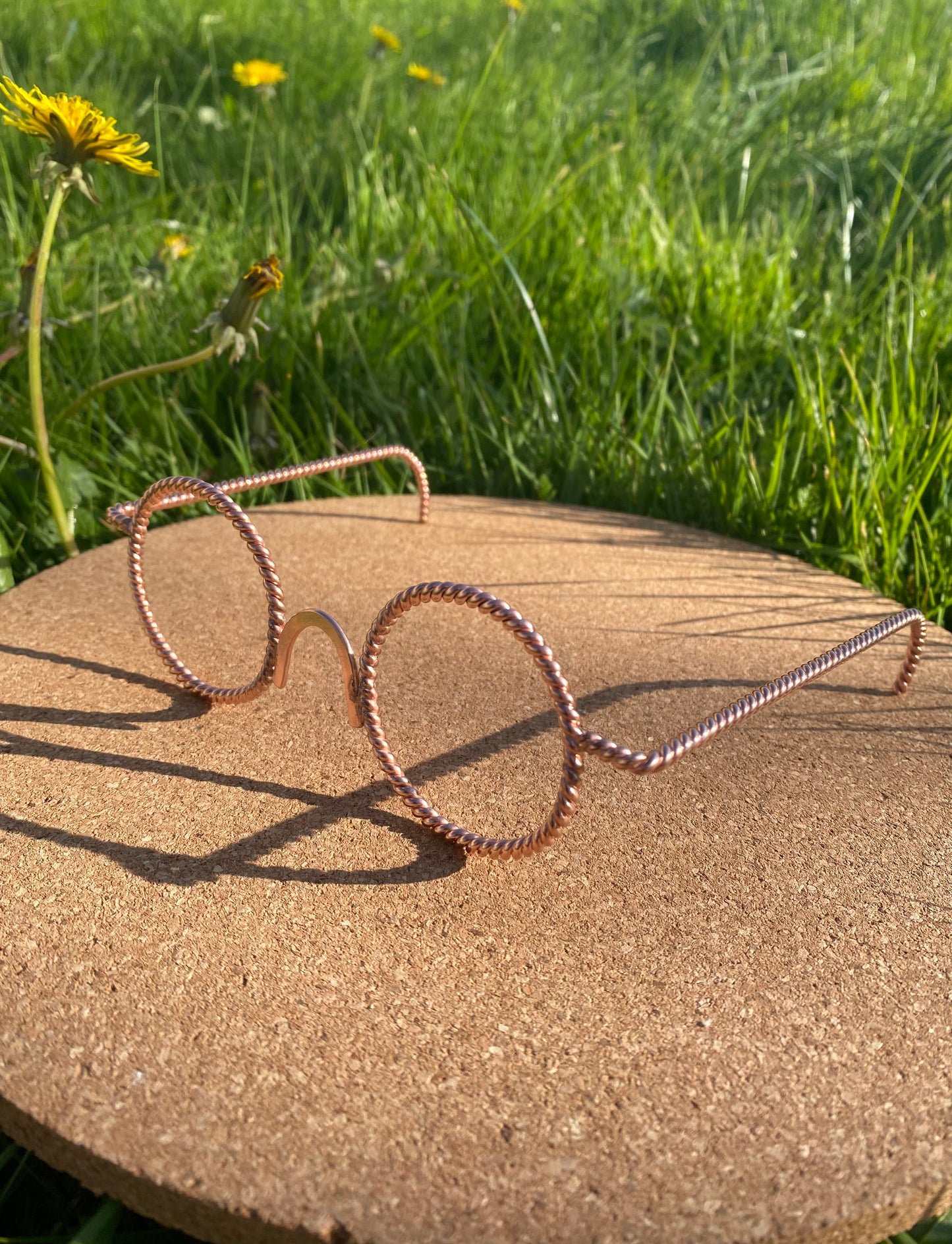 Empowerment Cubit Tensor Ring Eye Glasses (188MHz)
