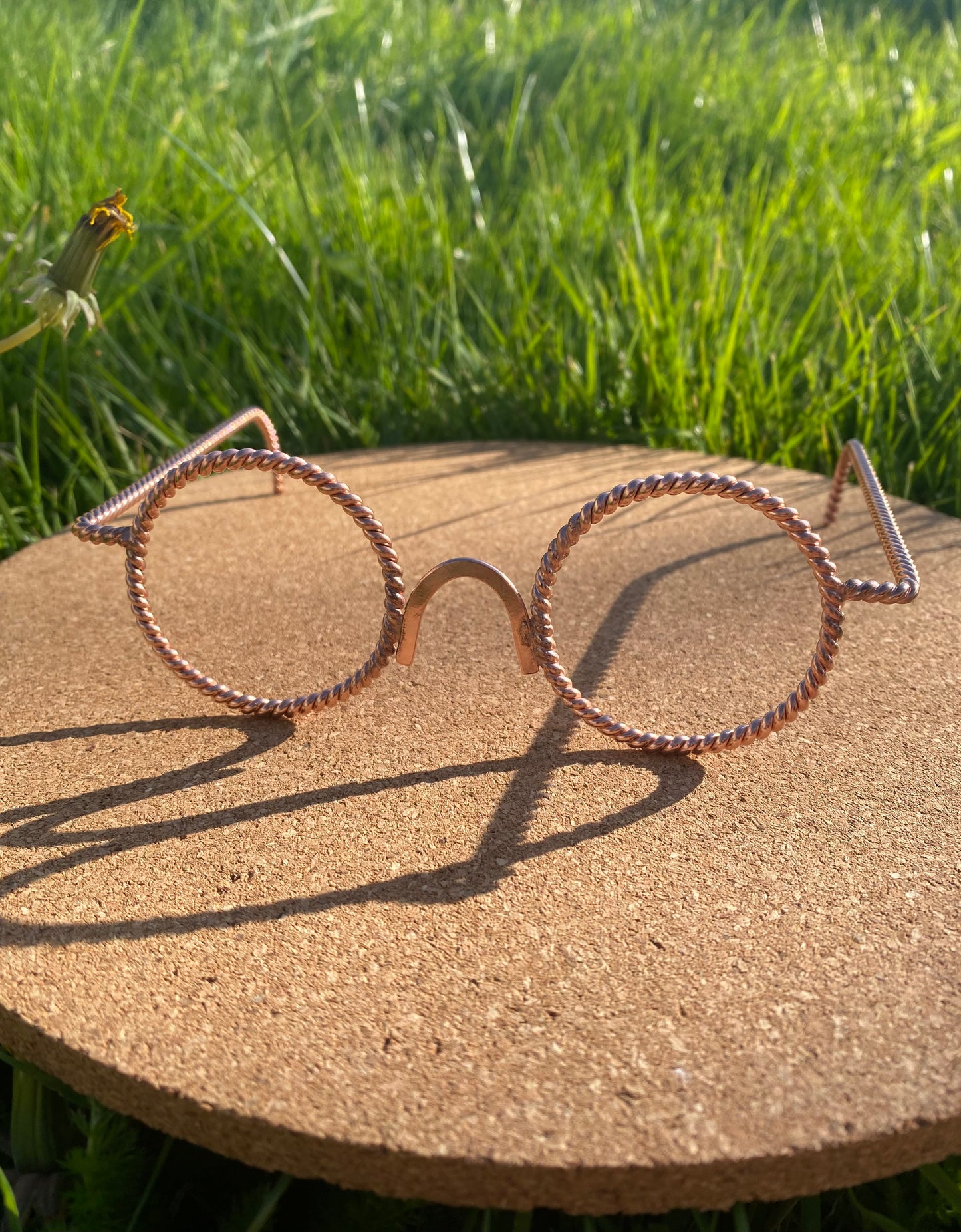 Empowerment Cubit Tensor Ring Eye Glasses (188MHz)