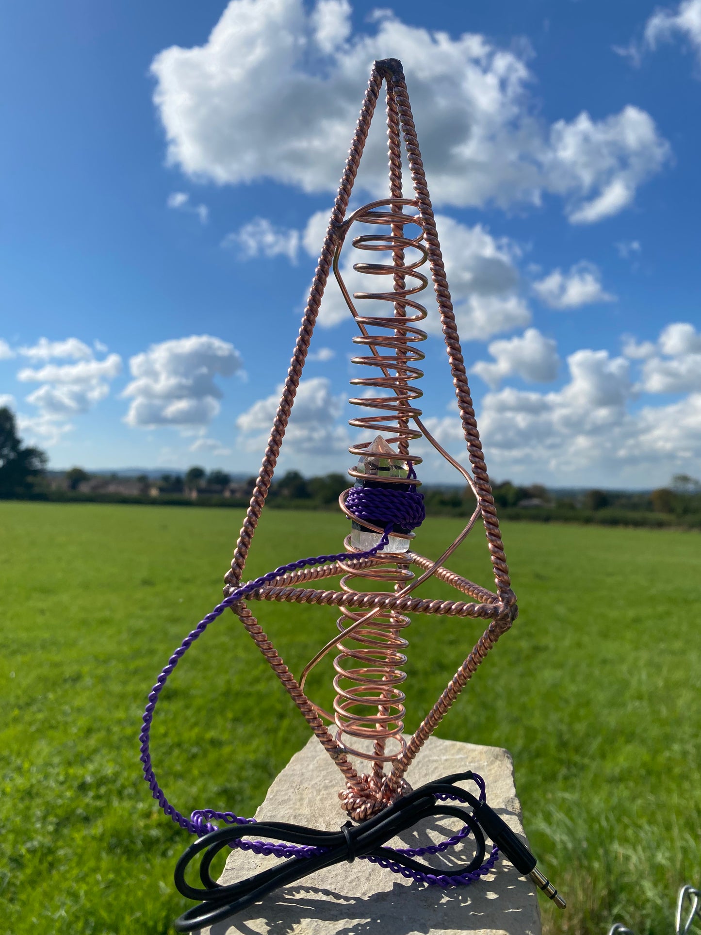 Empowerment Cubit Bipyramidal Tetrahedron Harmoniser with Succor Punch Core (188MHz)