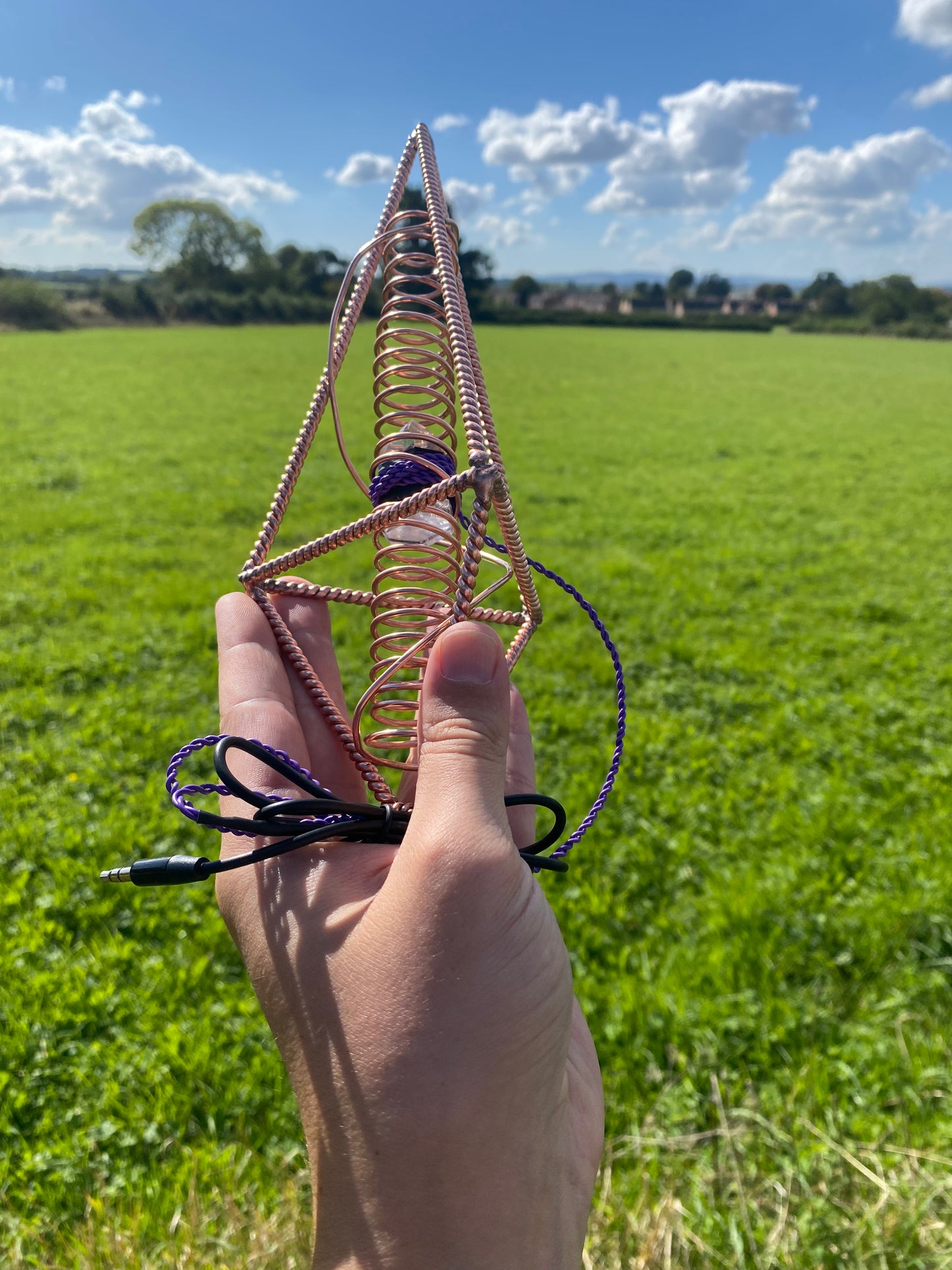 Empowerment Cubit Bipyramidal Tetrahedron Harmoniser with Succor Punch Core (188MHz)