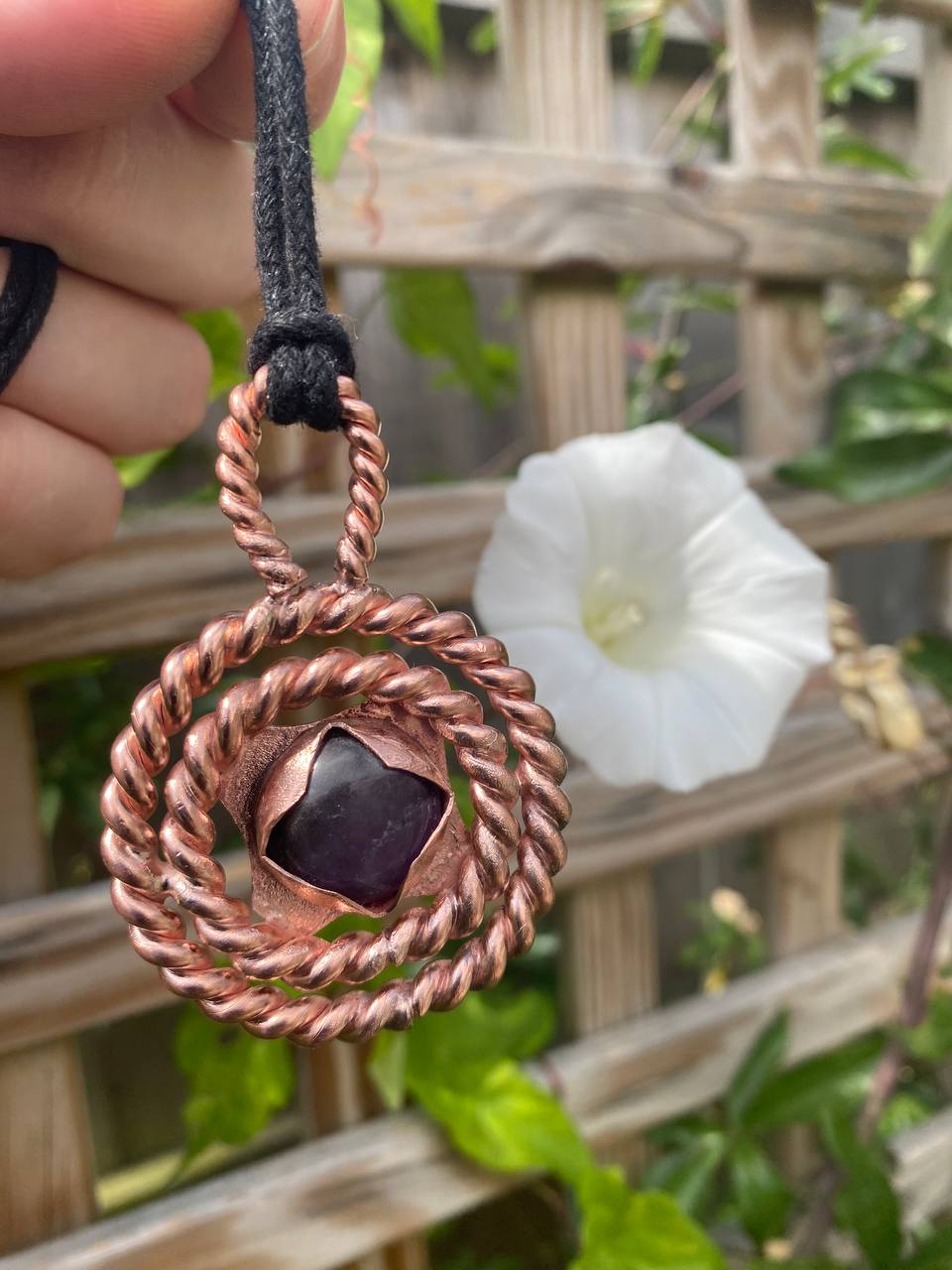 Lost & Empowerment Cubit Tensor Ring Amethyst Synergy Amulet