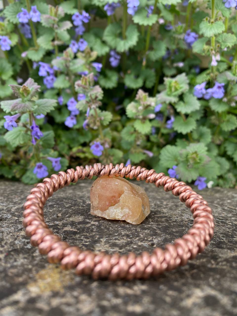 Double Twisted New Earth Cubit Tensor Ring