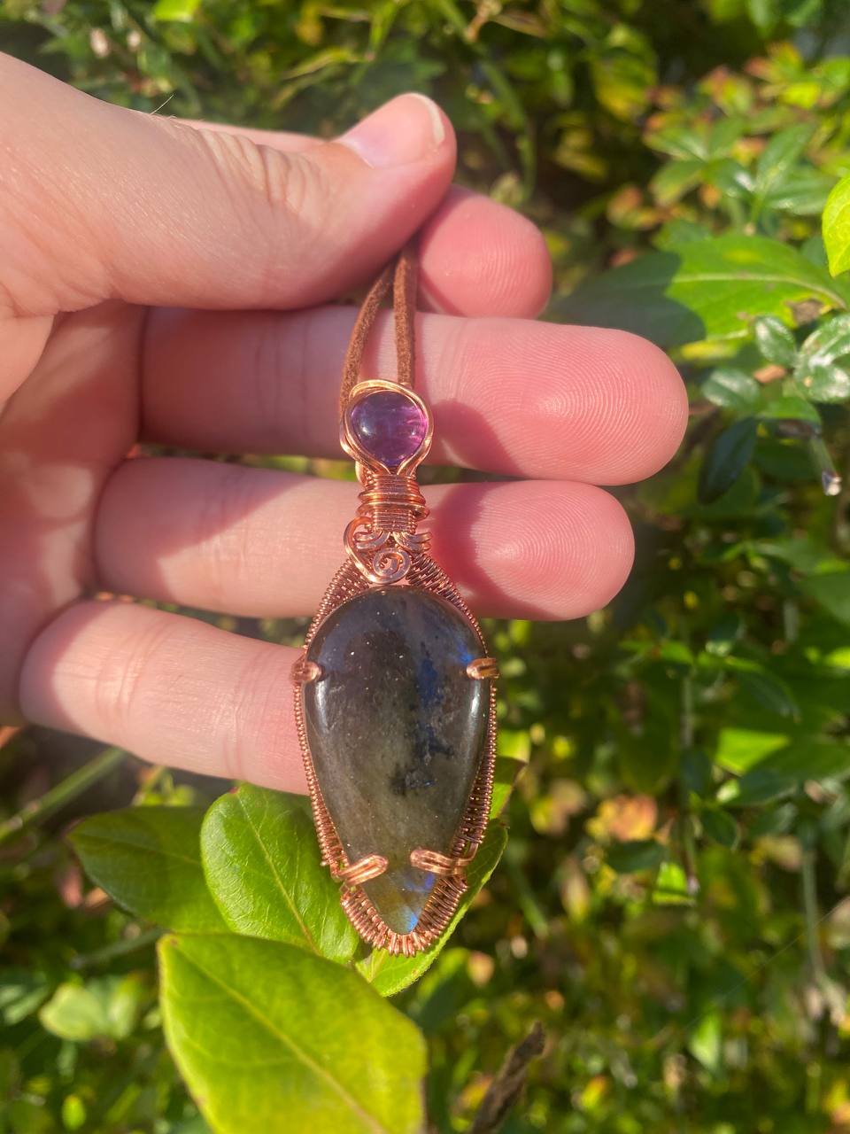 "Kunai" - Labradorite & Amethyst Copper Wrapped Pendant